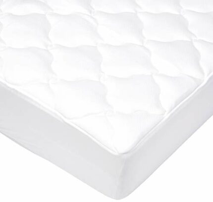 Amazon Basics Conscious Series Cool-Touch Rayon Bamboo Mattress Topper - 160 x 200 cm x 46 cm