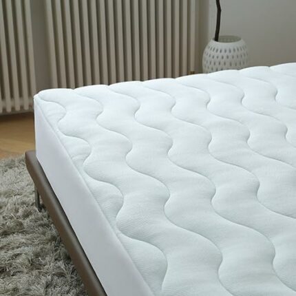 Balmean 30D Memory Foam Mattress Cover, 4-Layer Padded Mattress Protector, Soft and Breathable Bamboo Air Layer Fabric, Deep Pockets, Machine Was