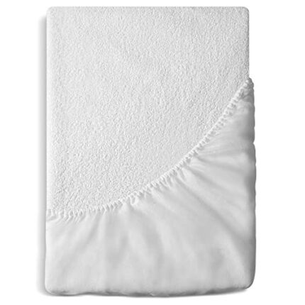 Waterproof Mattress Protector Cot Bed 70 x 140 cm by Dreamzie (Made in EU and OEKO TEX) - Mattress Protector 18cm Deep (2ft 3,5ft x 4ft 9")