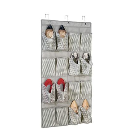 mDesign Hanging Storage Pocket Organiser - Practical Hanging Pocket Storage - Perfect Hanging Organiser for Shoes - Hanging Storage with 16 Fabri
