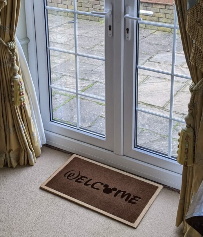 70cm x 40cm Washable Door Mat WELCOME DISNEY by ARTISAN KISS GIFT PRESENT HOUSE WARMING (Dark Brown Welcome Disney)