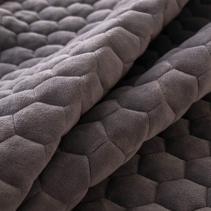 FKSDHDG Thick Quilted Mattress Cover Winter Plush Double Bed Fitted Sheets Sheet Pad Cover (Color : Argento, Size : 90x200x30cm)