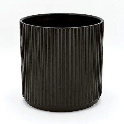 Amazon Basics Fluted Ceramic House Planter, 25.4 cm, Black
