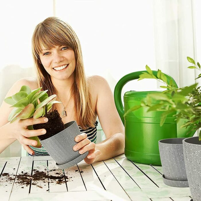 Plant Pots Indoor, 6Pack Plastic Plant Pots 19/17.5/16.5/15.5/14/11.5cm, Flower Pots Outdoor Self Watering Indoor Plant Pot with Drainage Holes a