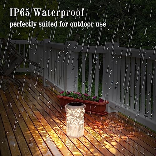 Freekite Solar Lantern for Garden, Metal Outdoor Lantern with a Shepherd's Hook, IP65 Waterproof Garden Decoration Path Lights, Solar Lights for