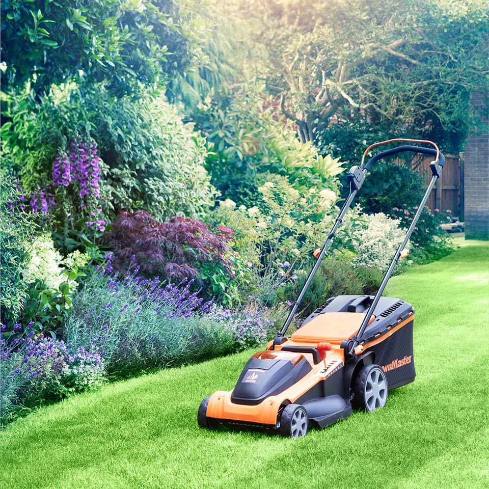 LawnMaster 48V 41cm Cordless Lawnmower with Spare MX 24V 4.0 Ah Batteries and 2x Fast Chargers - with Edging Comb, Rear Roller and Mulching Funct